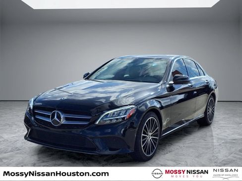 Used 2021 Mercedes-Benz C 300 Sedan image 4