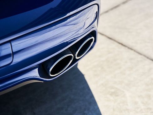 Used 2026 BMW ALPINA XB7 ALPINA XB7 image 14