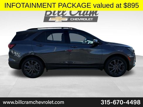 Used 2022 Chevrolet Equinox RS w/ RS Leather Package AWD/4WD image 6