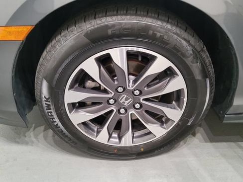 Used 2024 Honda Odyssey EX-L image 30
