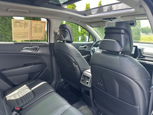 Used 2024 Kia Sportage SX FWD image 34