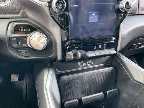 Used 2025 RAM 1500 Laramie AWD/4WD image 24