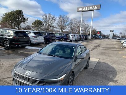 Certified 2025 Hyundai Elantra Limited