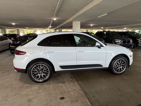 Used 2017 Porsche Macan S AWD/4WD image 6