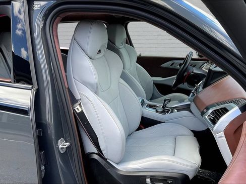 Used 2023 BMW XM AWD/4WD image 27