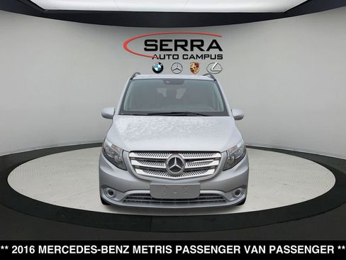 Used 2016 Mercedes-Benz Metris Passenger image 17