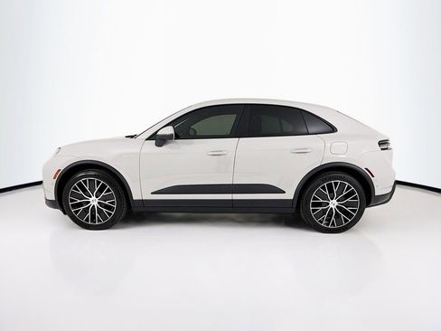New 2026 Porsche Macan Electric image 2