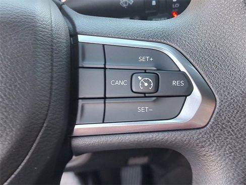 Certified 2024 Jeep Compass Sport image 24