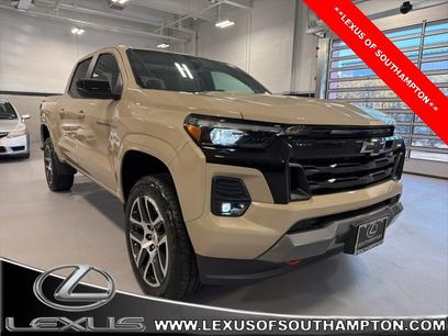 Used 2023 Chevrolet Colorado Z71 w/ Z71 Convenience Package 2