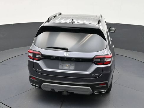Used 2024 Honda Pilot Elite image 14