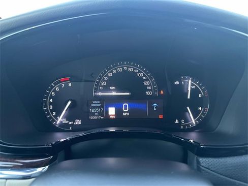 Used 2017 Cadillac XT5 Luxury w/ Driver Awareness Package image 35