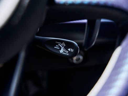 Used 2019 McLaren Senna RWD image 62