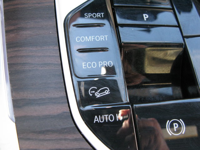Used 2023 BMW X7 xDrive40i w/ Executive Package AWD/4WD image 31