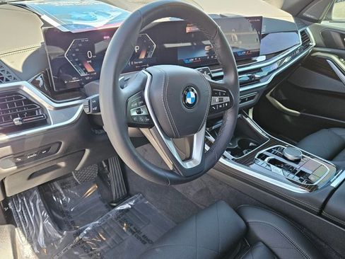 Used 2026 BMW X5 sDrive40i image 10
