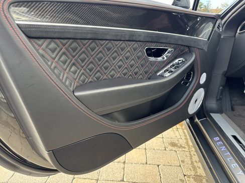 Used 2022 Bentley Continental GT Speed image 13