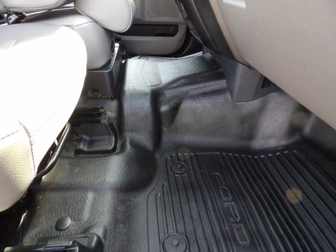 Used 2022 Ford F250 XL w/ Power Equipment Group image 35