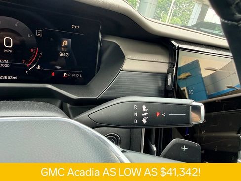 Used 2026 GMC Acadia Elevation w/ Elevation Premium Package AWD/4WD image 26