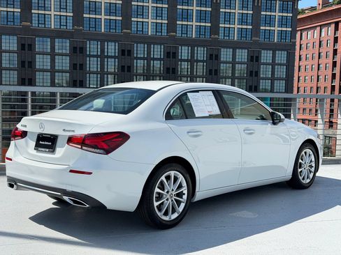 Used 2020 Mercedes-Benz A 220 4MATIC image 9