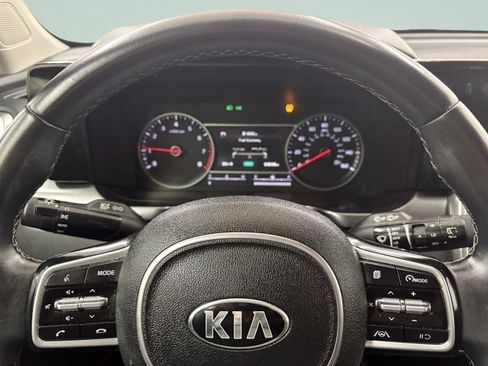 Used 2021 Kia Sorento S image 26