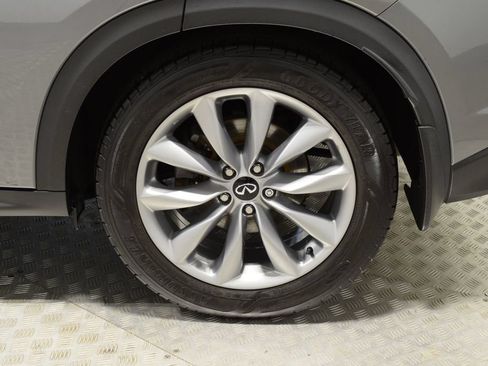 Used 2020 INFINITI QX50 Luxe w/ Navigation Package AWD/4WD image 39