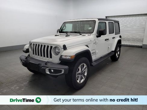 Used 2018 Jeep Wrangler Unlimited Sahara w/ Cold Weather Group image 1