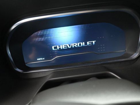 Used 2024 Chevrolet Suburban RST w/ Luxury Package RWD image 12