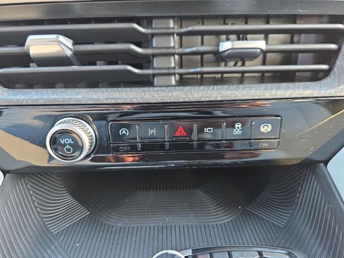 New 2026 Ford Explorer Platinum w/ LUX Leather Package image 32