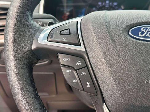 Used 2019 Ford Edge SEL w/ Equipment Group 201A AWD/4WD image 23