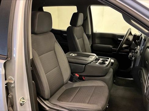 Used 2020 Chevrolet Silverado 1500 LT AWD/4WD image 6