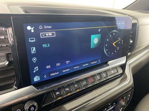 Used 2023 Chevrolet Silverado 1500 LTZ image 16