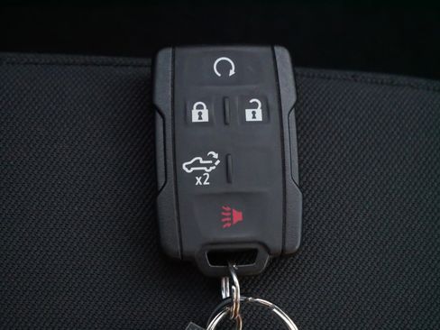 Used 2020 Chevrolet Silverado 1500 Custom Trail Boss w/ Custom Convenience Package image 31