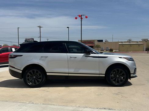 Used 2021 Land Rover Range Rover Velar R-Dynamic S image 5