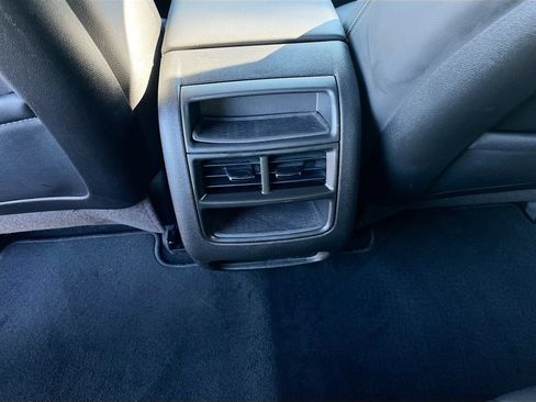 Used 2025 Cadillac XT5 Luxury w/ LPO, Floor Liner Package AWD/4WD image 26