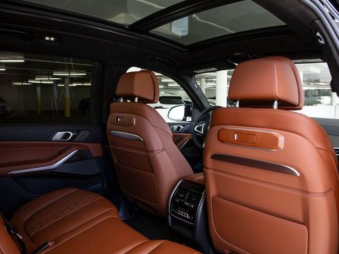 Used 2026 BMW X7 M60i AWD/4WD image 29