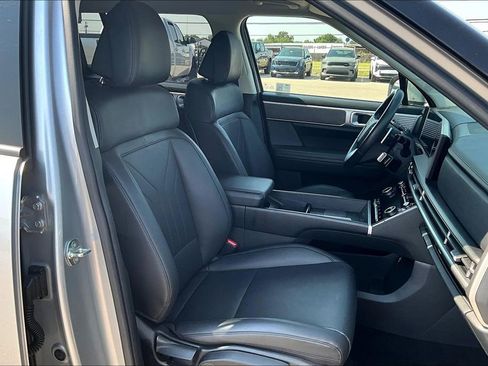 Used 2024 Hyundai Santa Fe SEL image 10