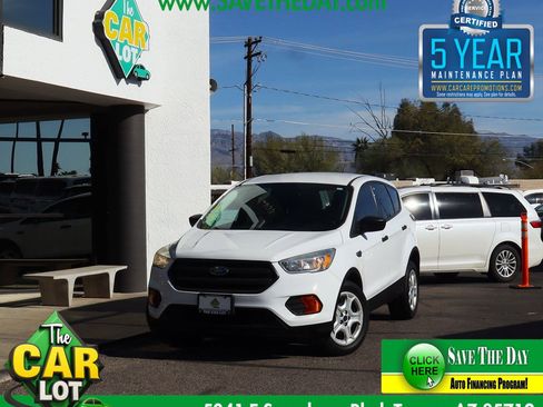 Used 2017 Ford Escape S image 1