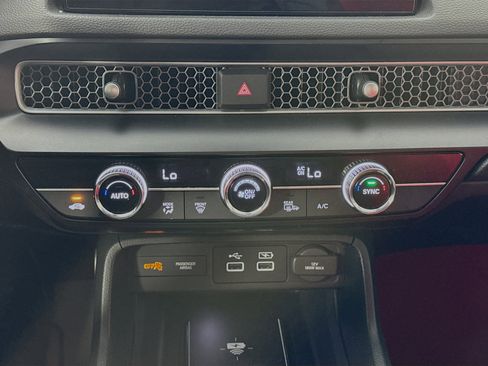 Used 2023 Honda Civic Type R image 16