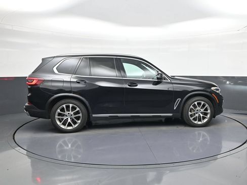Used 2022 BMW X5 xDrive40i w/ Premium Package AWD/4WD image 8