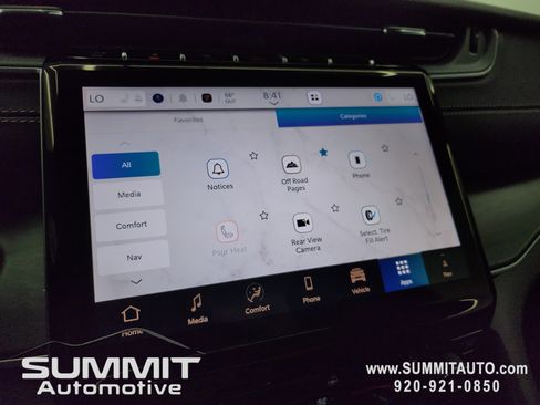 New 2025 Jeep Grand Cherokee Limited w/ Black Appearance Package image 60