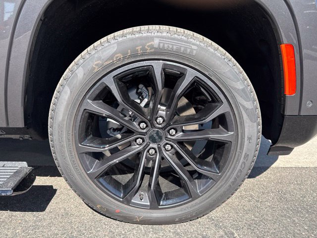 New 2026 Jeep Grand Wagoneer L Summit AWD/4WD image 36
