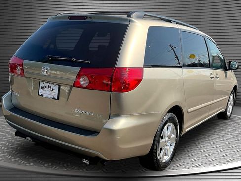 Used 2008 Toyota Sienna LE FWD image 6