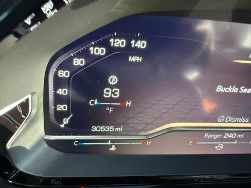 Used 2024 GMC Yukon Denali Ultimate AWD/4WD image 18