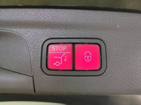 Used 2021 Mercedes-Benz GLE 350 image 15