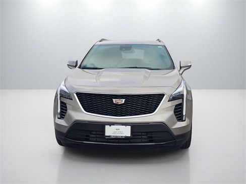 Used 2023 Cadillac XT4 Sport image 2