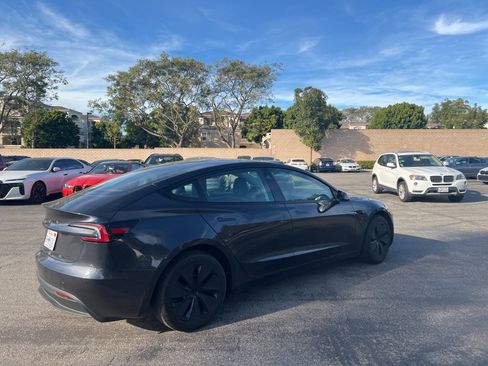 Used 2025 Tesla Model 3 Long Range image 4