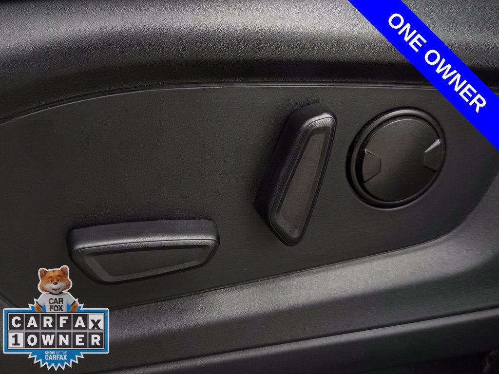Used 2023 Ford Explorer ST-Line w/ Class IV Trailer Tow Package RWD image 7