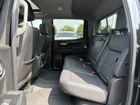 Used 2024 Chevrolet Silverado 1500 LTZ w/ LTZ Premium Package AWD/4WD image 32
