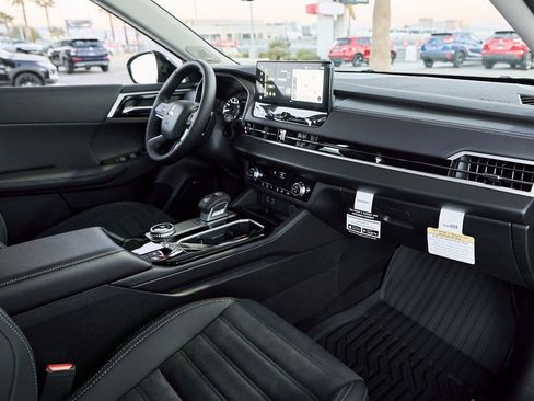 New 2026 Mitsubishi Outlander Trail Edition image 32