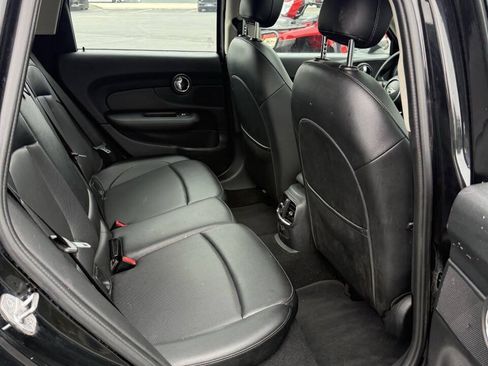 Used 2016 MINI Cooper Clubman FWD image 16