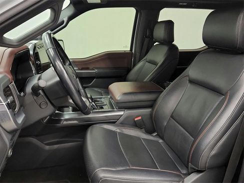 Used 2022 Ford F150 Lariat w/ Equipment Group 502A High image 18